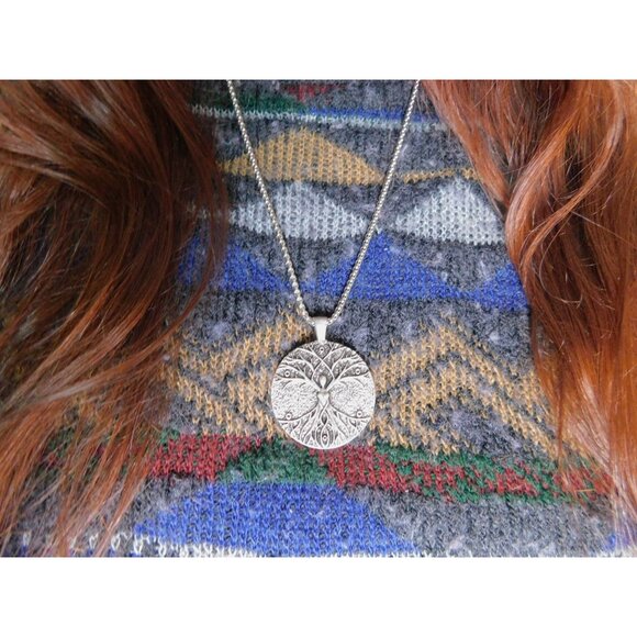Celtic Tree of Life Pendant Necklace Sacred Symbol Spiritual Amulet - Picture 9 of 11